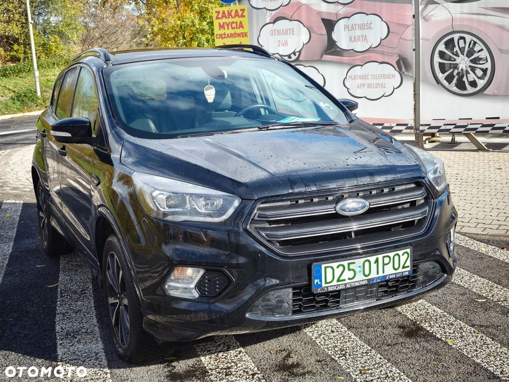Ford Kuga 1.5 EcoBoost 2x4 ST-Line - 6