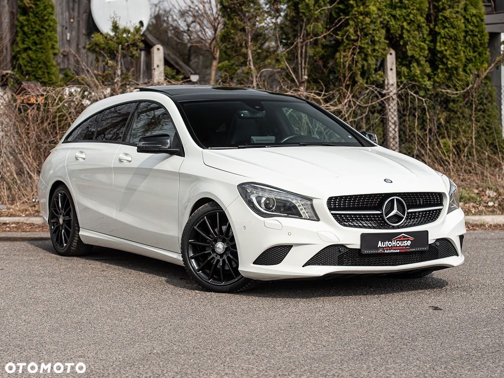 Mercedes-Benz CLA 180 UrbanStyle Edition - 1
