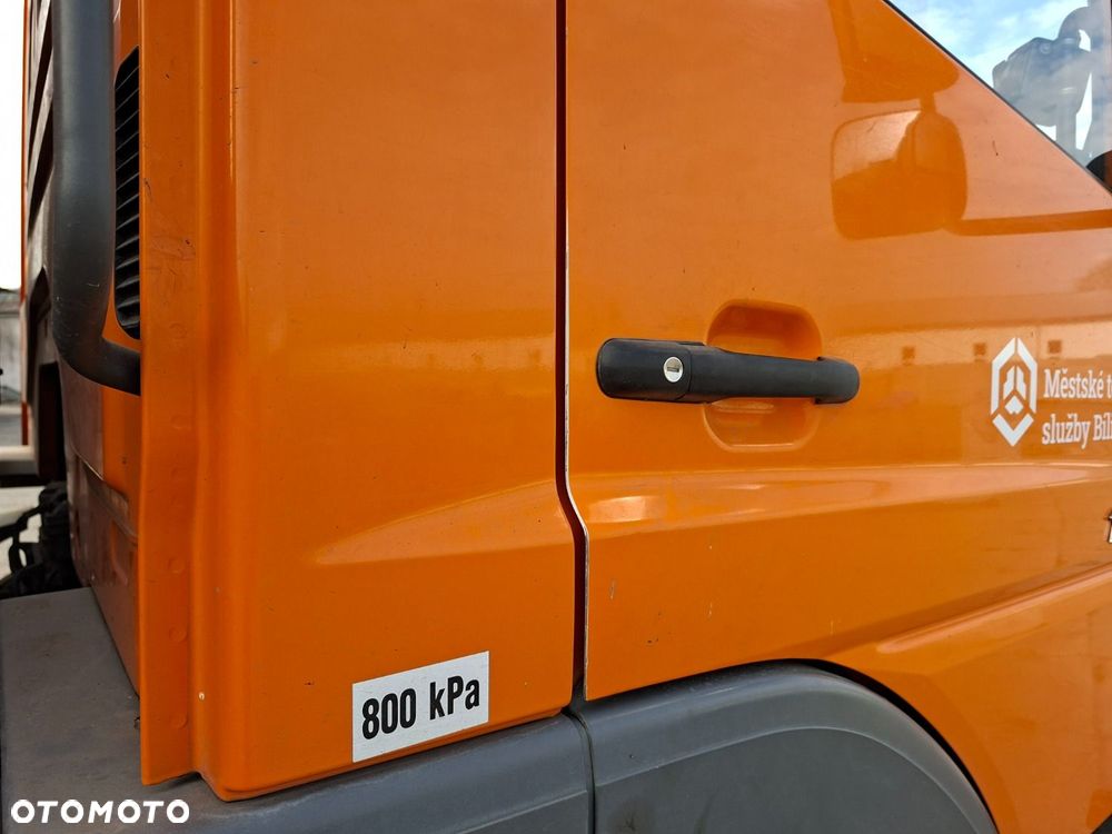 Versalift Atego 1518 Lko - 37