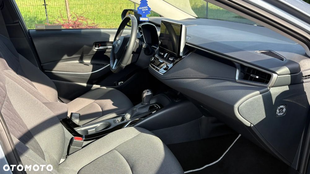 Toyota Corolla 1.8 Hybrid Comfort - 31