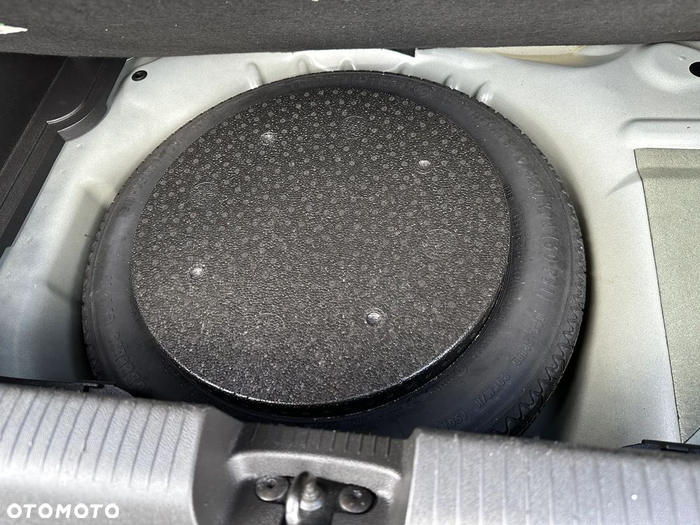 Opel Crossland X - 30