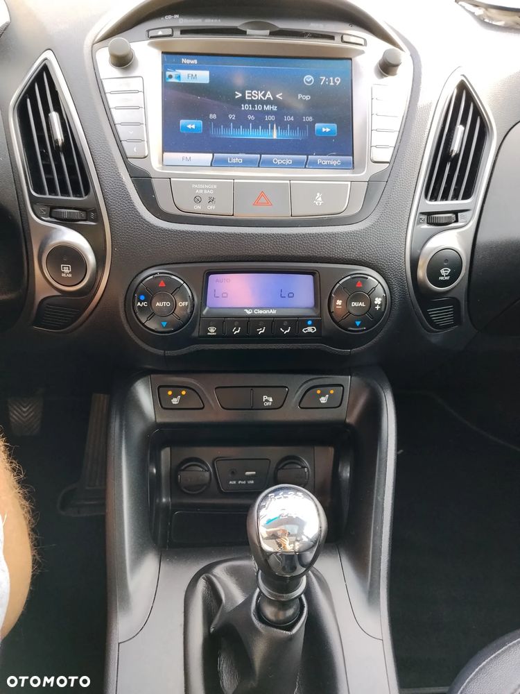 Hyundai ix35 1.7 CRDi 2WD blue Trend - 24