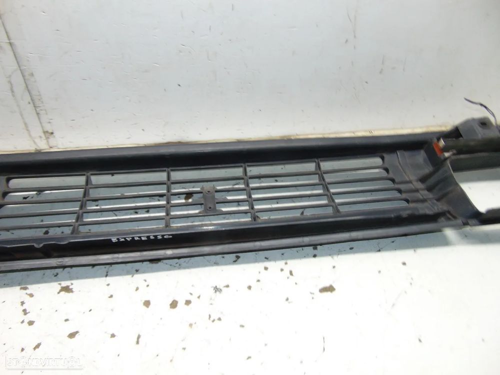 Renault Express grelha - 6