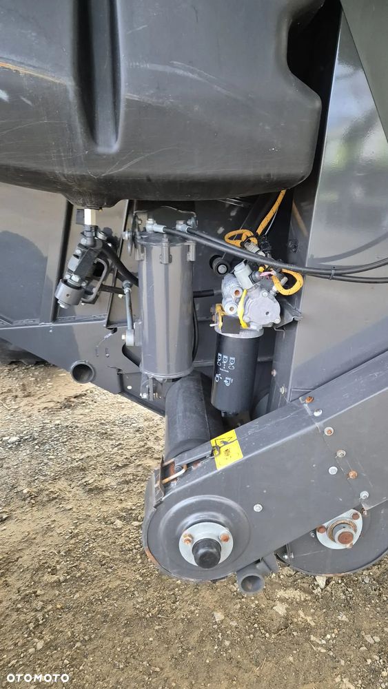 Claas Lexion 620 z hederem - 22