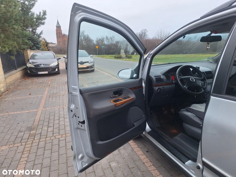 Volkswagen Sharan - 8