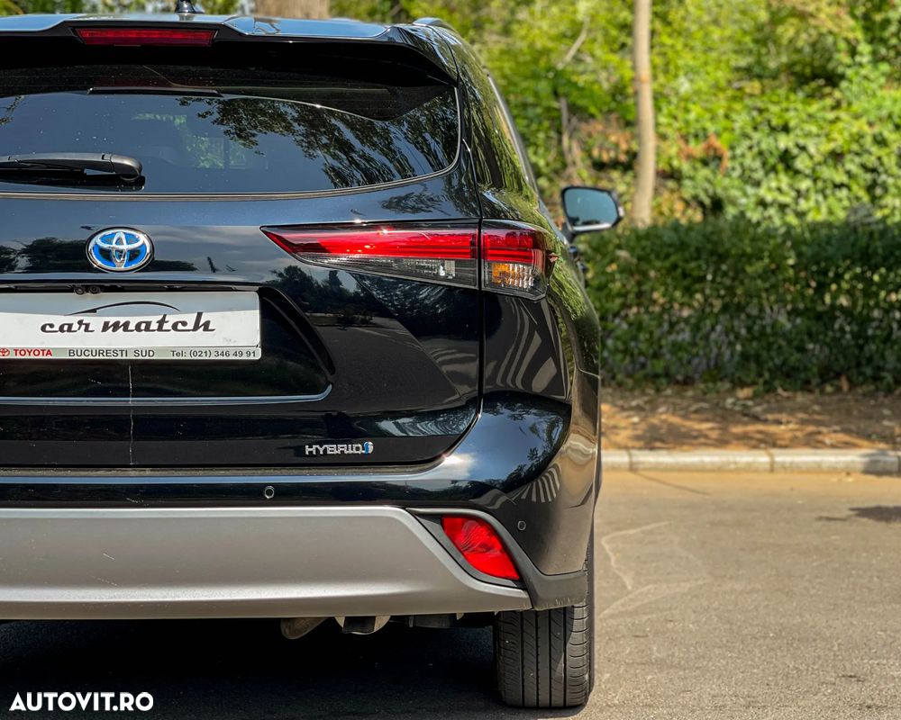 Toyota Highlander 2.5 L Hybrid Dynamic Force 248CP Exclusive Metallic - 8