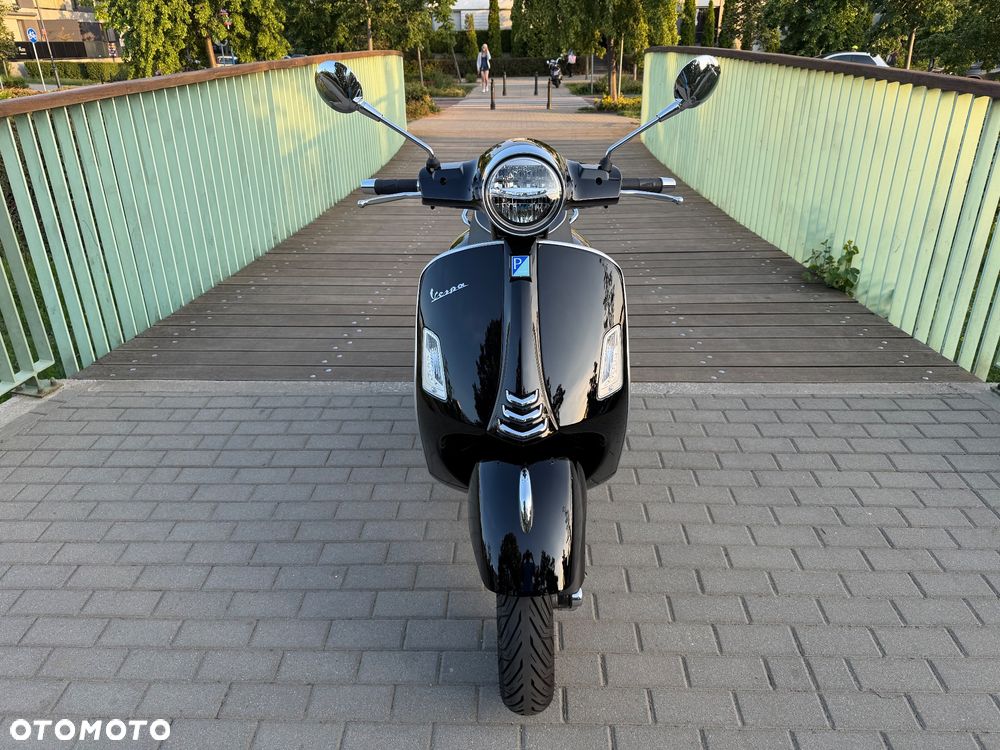 Vespa GTS - 8