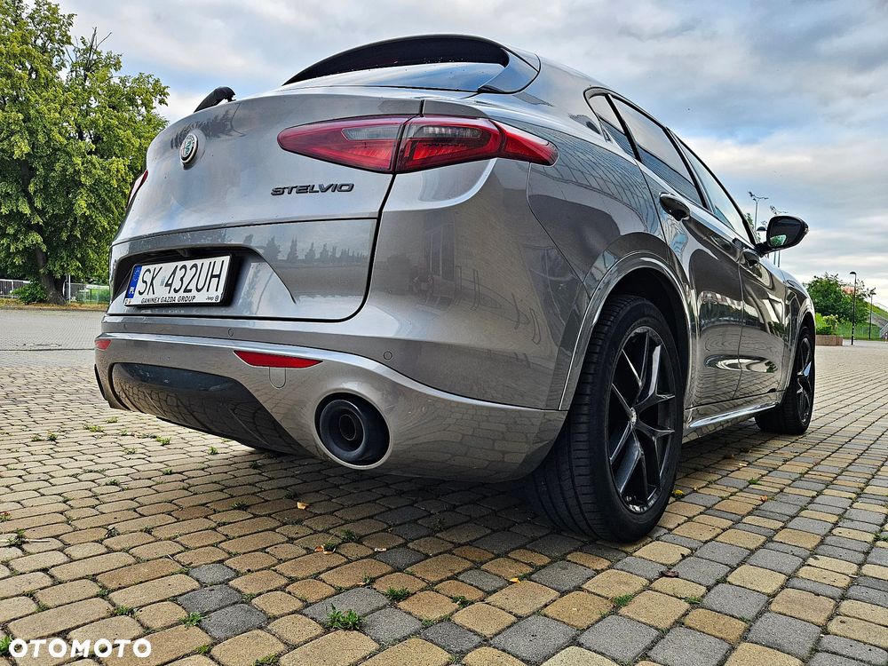 Alfa Romeo Stelvio 2.0 Turbo Veloce Q4 - 20