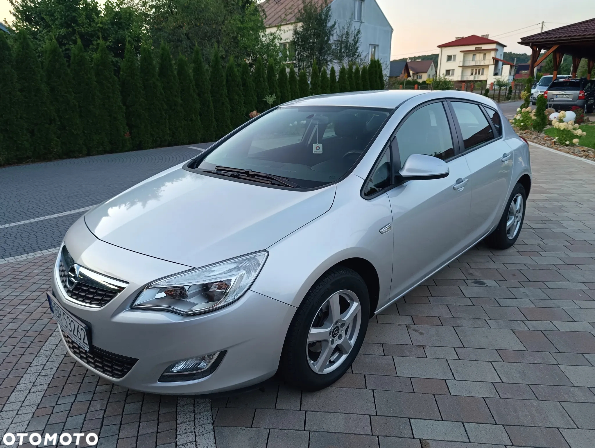 Opel Astra 1.6 Automatik Active - 8