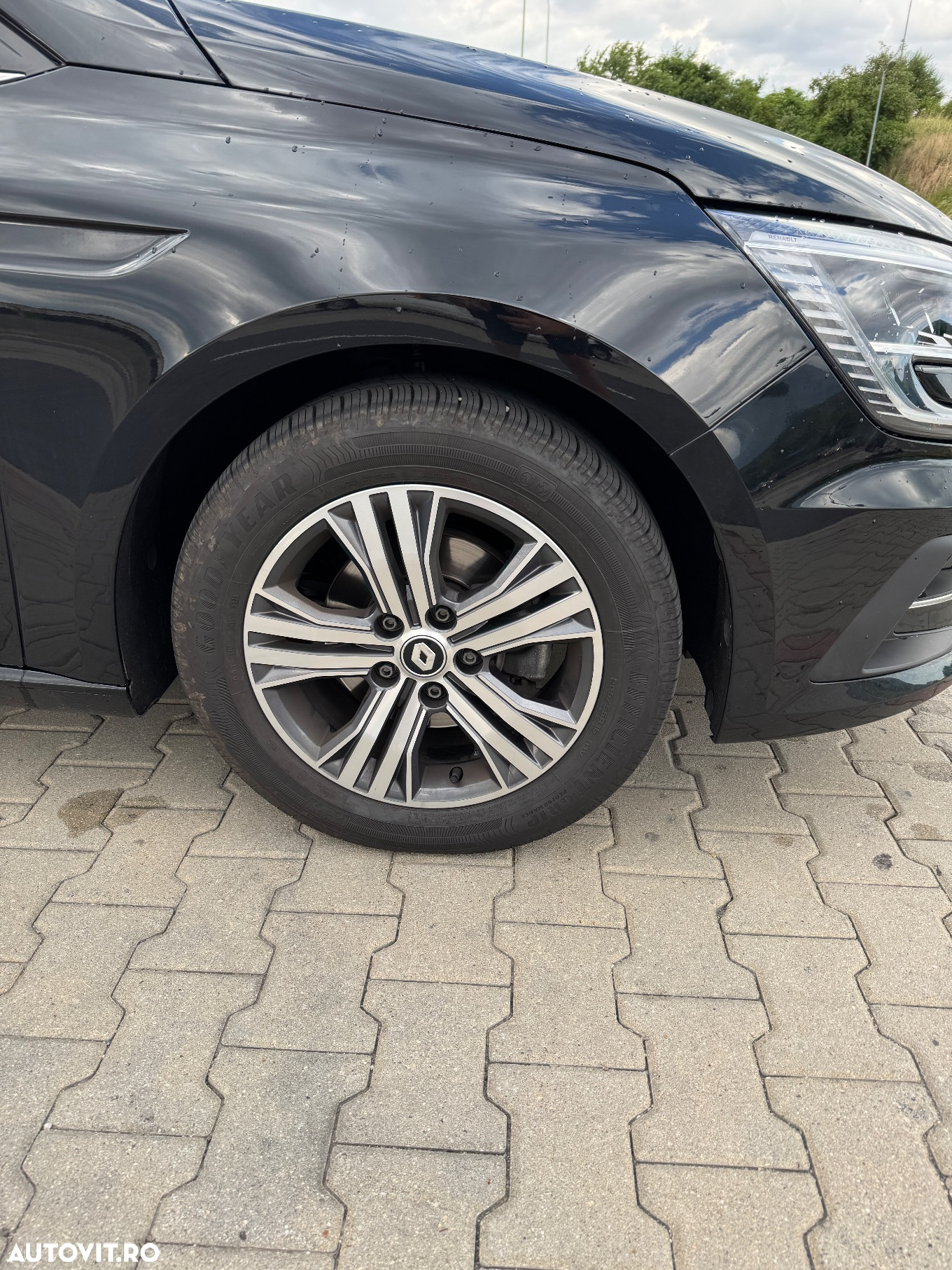 Renault Megane TCe 140 EDC GPF Equilibre - 2
