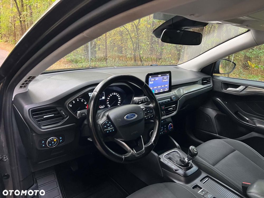 Ford Focus 1.0 EcoBoost SYNC Edition ASS - 9