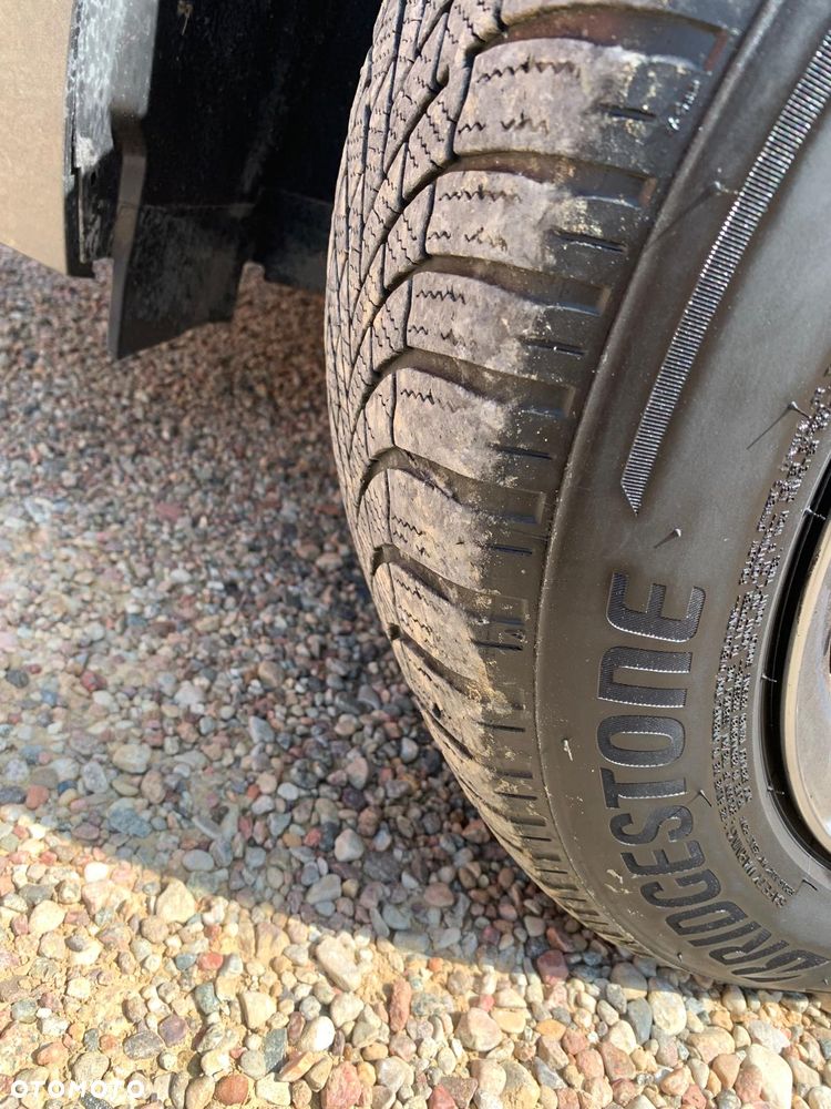 Ford Transit Connect - 21