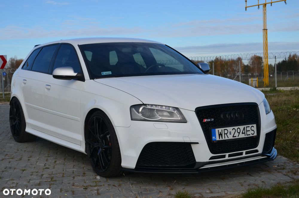 Audi RS3 Sportback Standard - 4