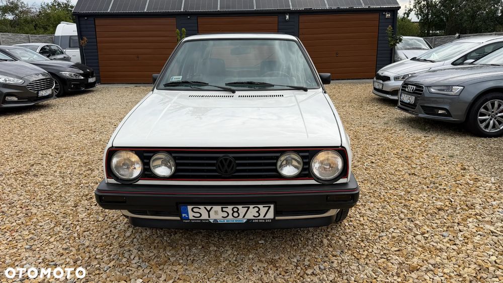 Volkswagen Golf 1.3 - 2