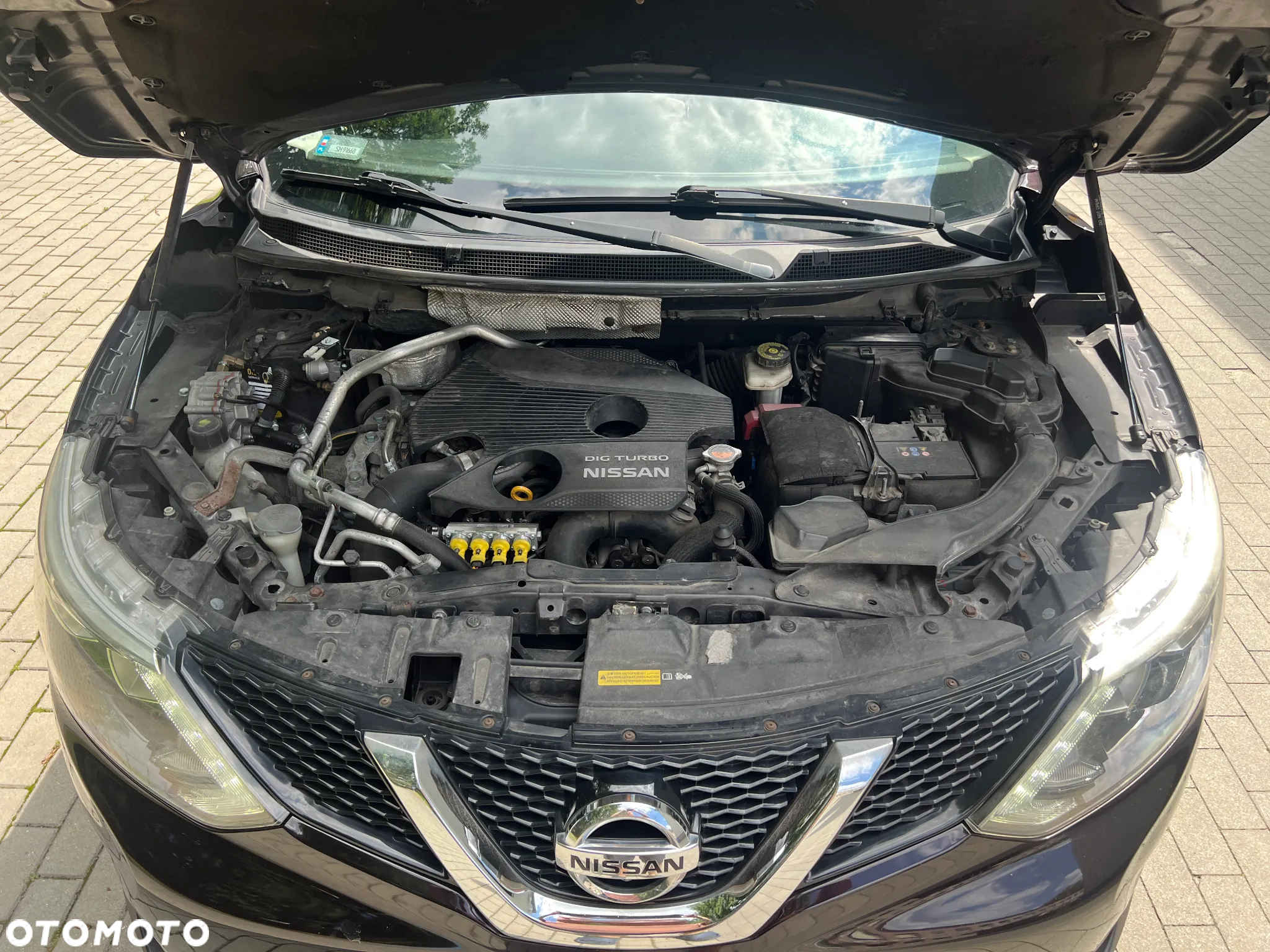 Nissan Qashqai 1.6 DIG-T N-Connecta - 24