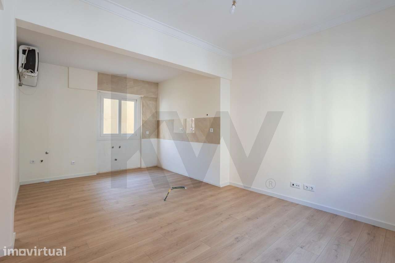 Apartamento T2 remodelado Penha de França - Grande imagem: 3/30