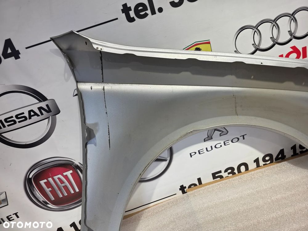 AUDI 8V0 HB , LIFT 12-20 ŁADNY LEWY BŁOTNIK PRZEDNI PRZÓD SREBRNY METALIK NR AUKCJI BŁ266 - 18