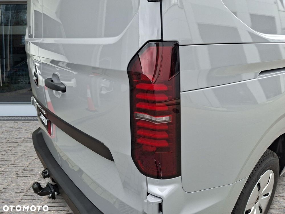 Volkswagen Transporter Furgon 2.0 TDI 150 KM manual - 38