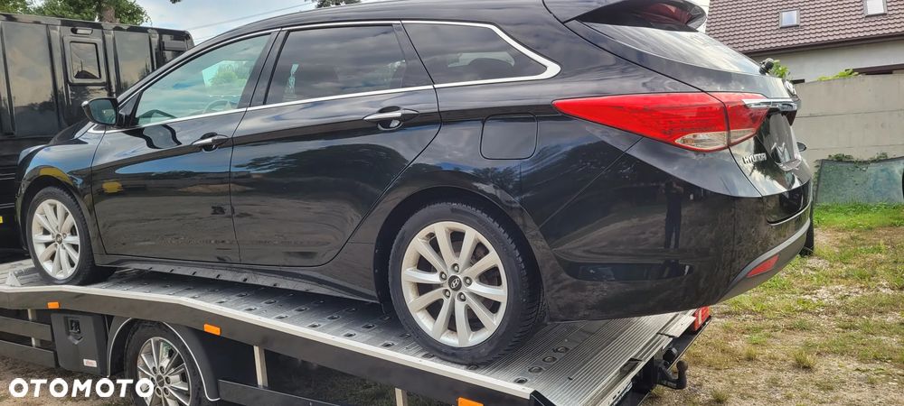 Hyundai i40 1.7 CRDi Automatik Premium - 3