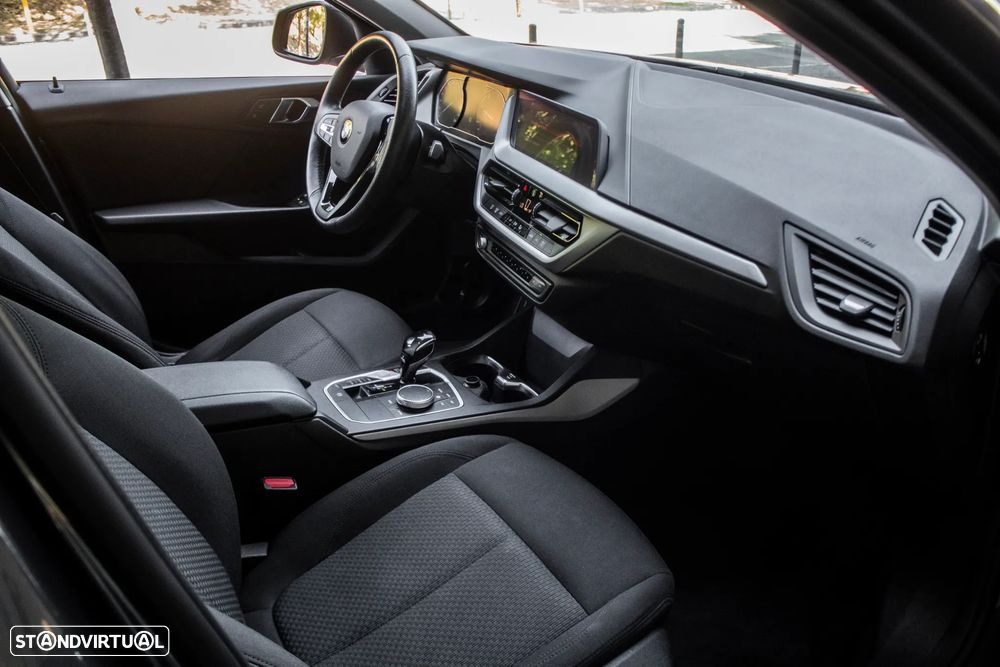 BMW 116 d Aut. Advantage - 23