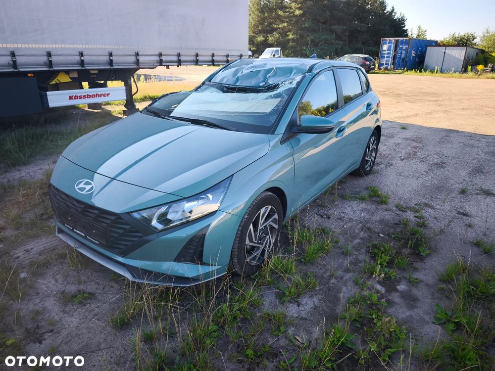 Hyundai i20 blue 1.2 Pure - 2