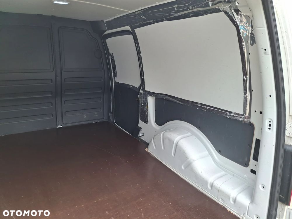 Volkswagen Caddy - 30