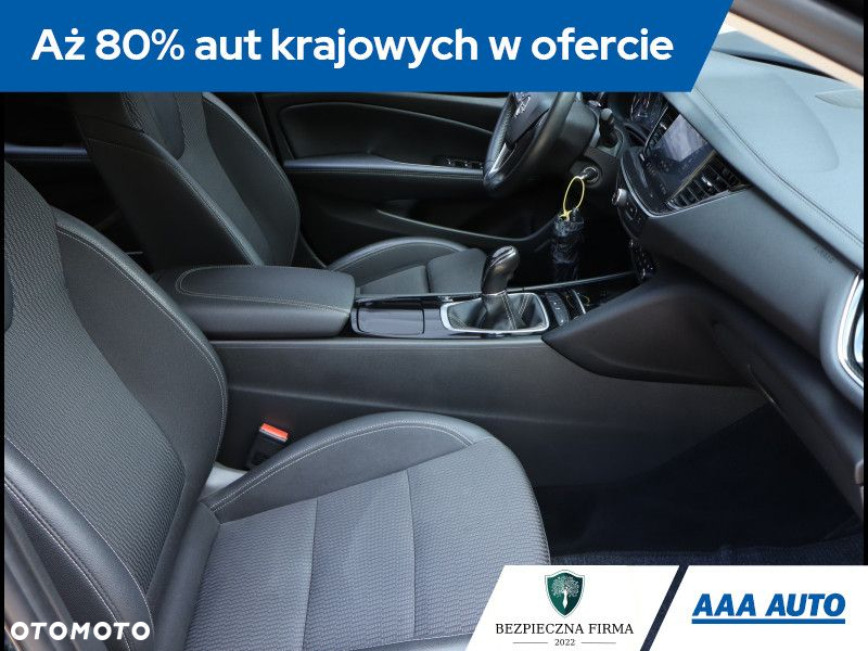 Opel Insignia - 10