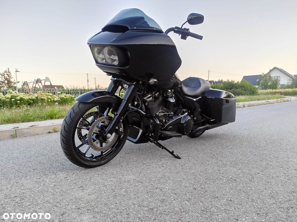 Harley-Davidson Touring Road Glide - 7