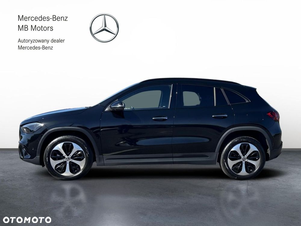 Mercedes-Benz GLA 200 d - 3