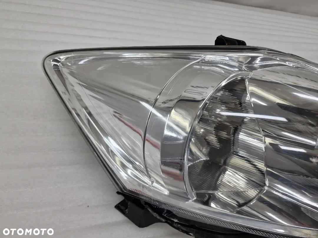 TOYOTA AURIS I LIFT 09-12 PRAWA LAMPA PRZEDNIA PRZÓD , NR 81110-02A40 / 89903723 / 89903691 , NR AUKCJI LL446 - 2