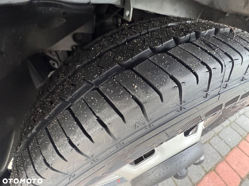 Iveco DAILY 35C18 50C15 50C17 35C14 35C15 35C17 35C18 70C17 72C15 70C18 - 16