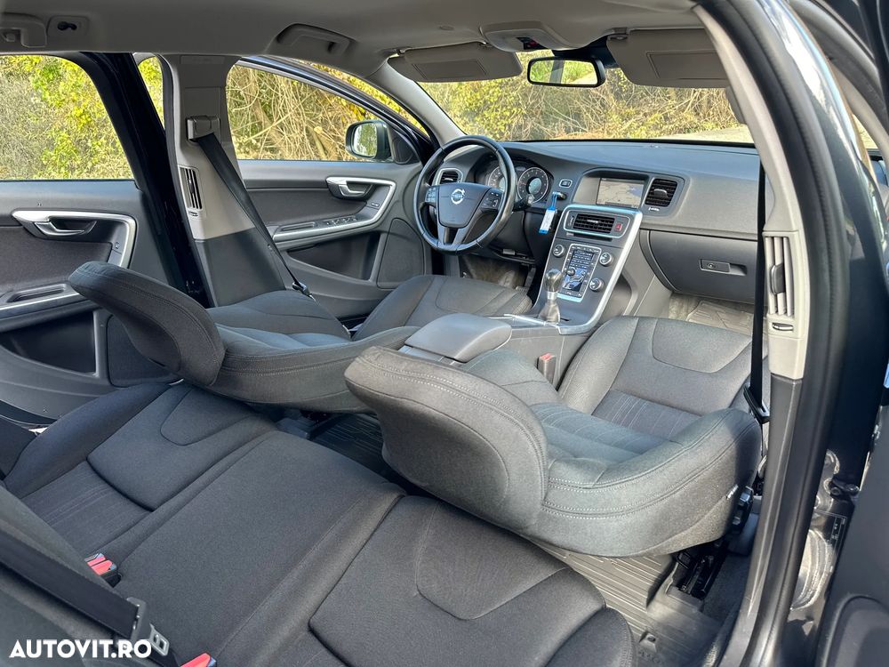 Volvo V60 D2 ECO Start-Stop Kinetic - 5