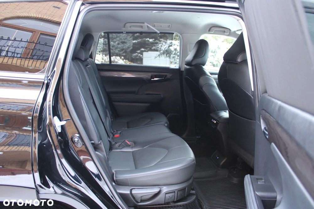 Toyota Highlander 2.5 Hybrid Prestige - 24