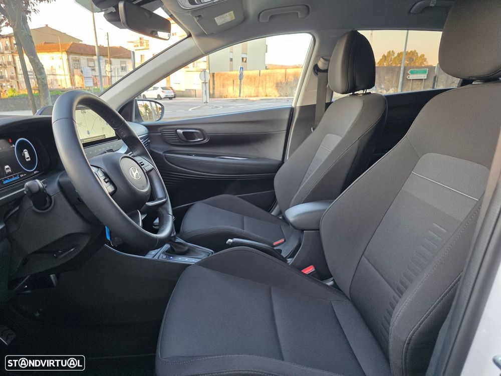 Hyundai Bayon 1.0 T-GDI Premium (TT) DCT - 24