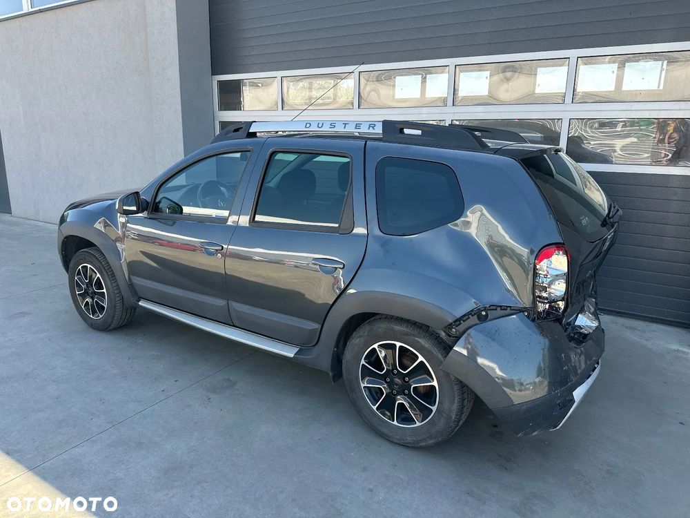 Dacia Duster 1.6 SCe Urban Explorer S&S - 4