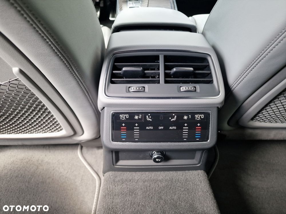 Audi A6 Avant 40 TDI S tronic S line - 31