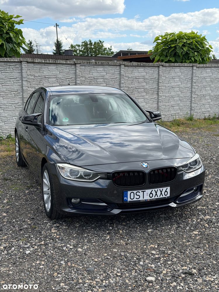 BMW Seria 3 320d - 4