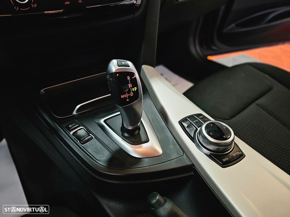 BMW 318 d Line Sport Auto - 20