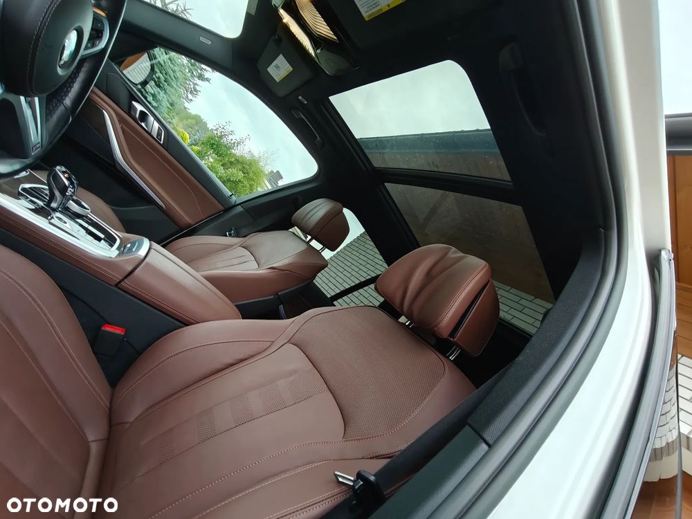BMW X5 xDrive40i - 25