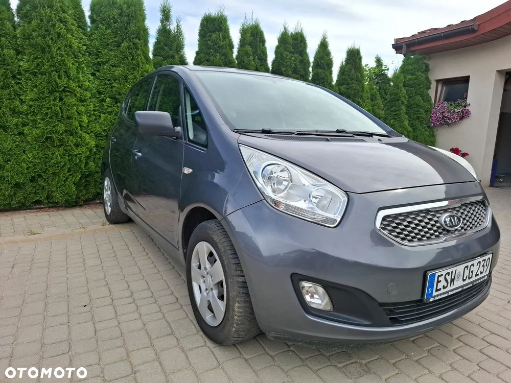 Kia Venga 1.4 CVVT UEFA EURO 2016 - 3