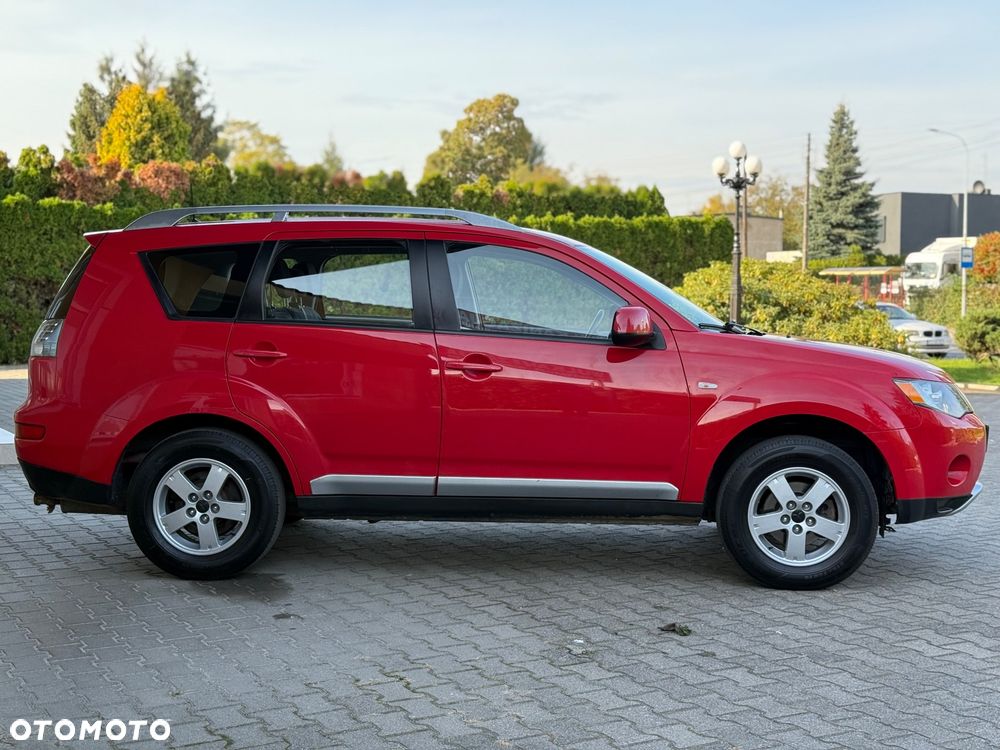 Mitsubishi Outlander 2.0 DI-D 4WD Instyle - 7