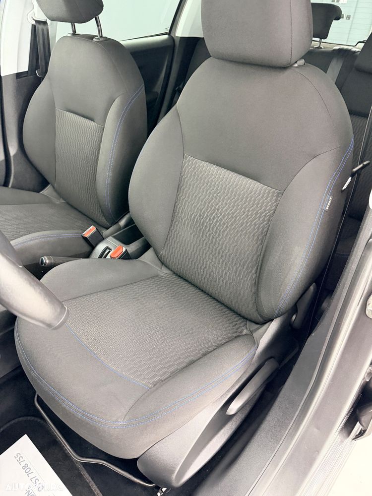Peugeot 208 PureTech 82 Style - 10