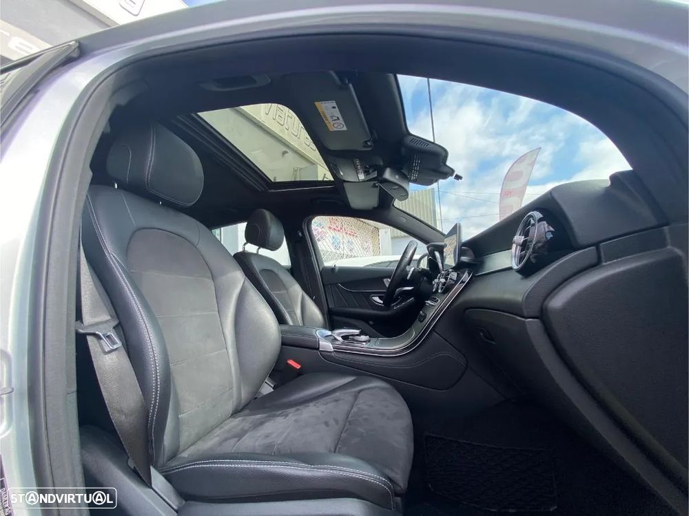Mercedes-Benz GLC 250 d Coupe 4Matic 9G-TRONIC AMG Line - 20