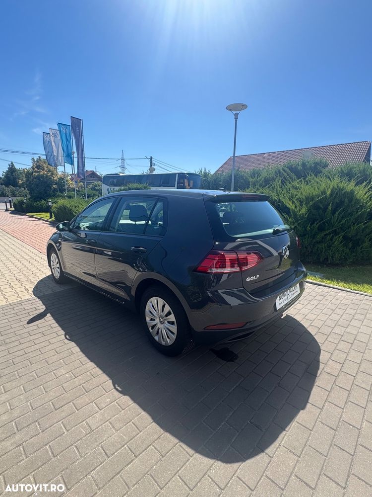 Volkswagen Golf 1.0 TSI Trendline - 5