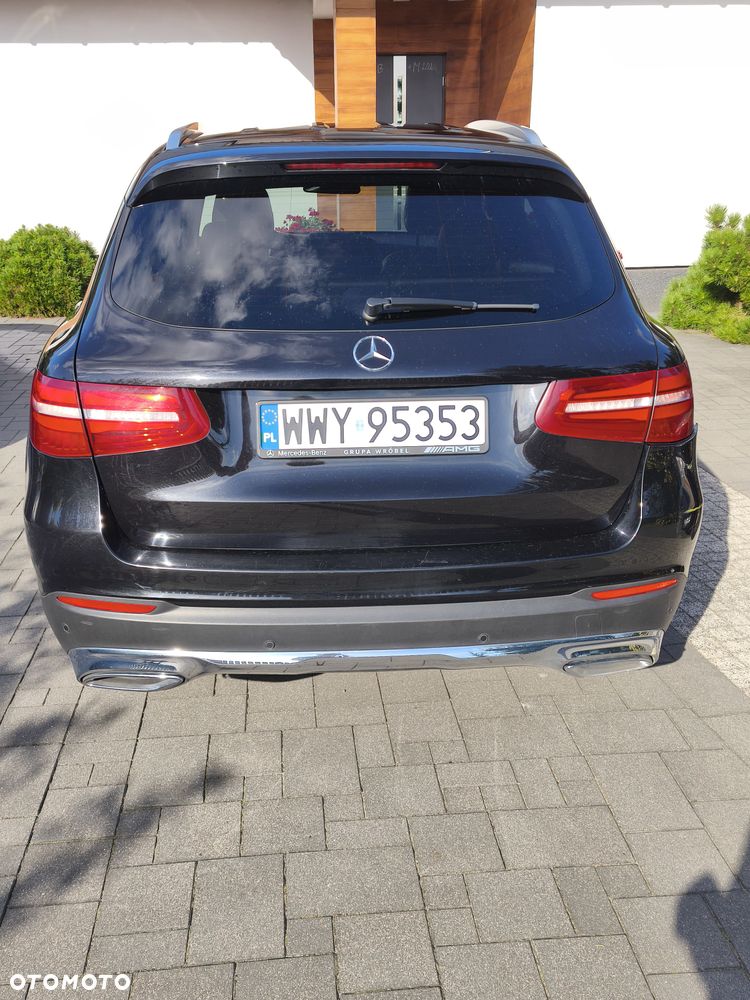 Mercedes-Benz GLC - 4