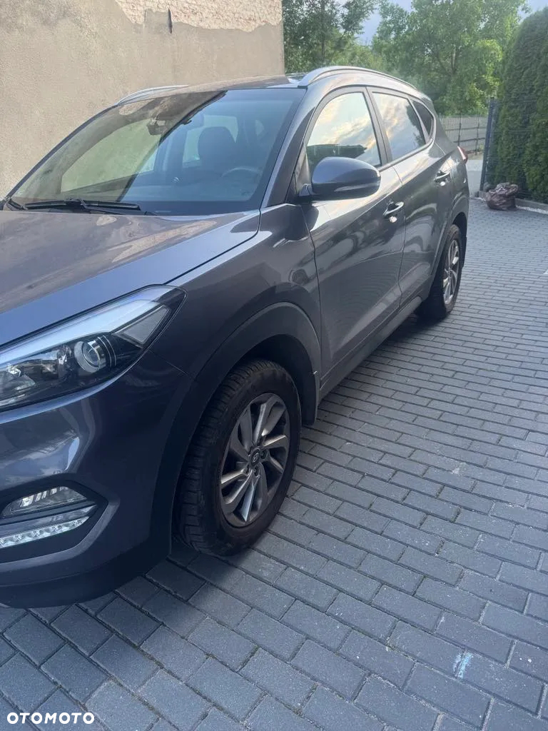 Hyundai Tucson - 16
