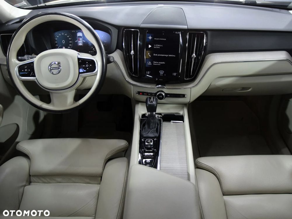 Volvo XC 60 D4 AWD Inscription - 6