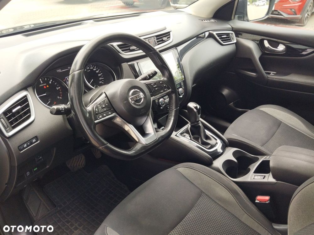 Nissan Qashqai 1.6 DCi Acenta Xtronic EU6 - 9