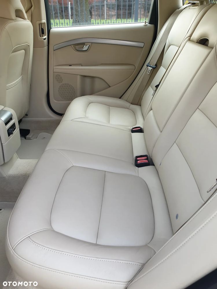 Volvo V70 D4 Geartronic Summum - 9