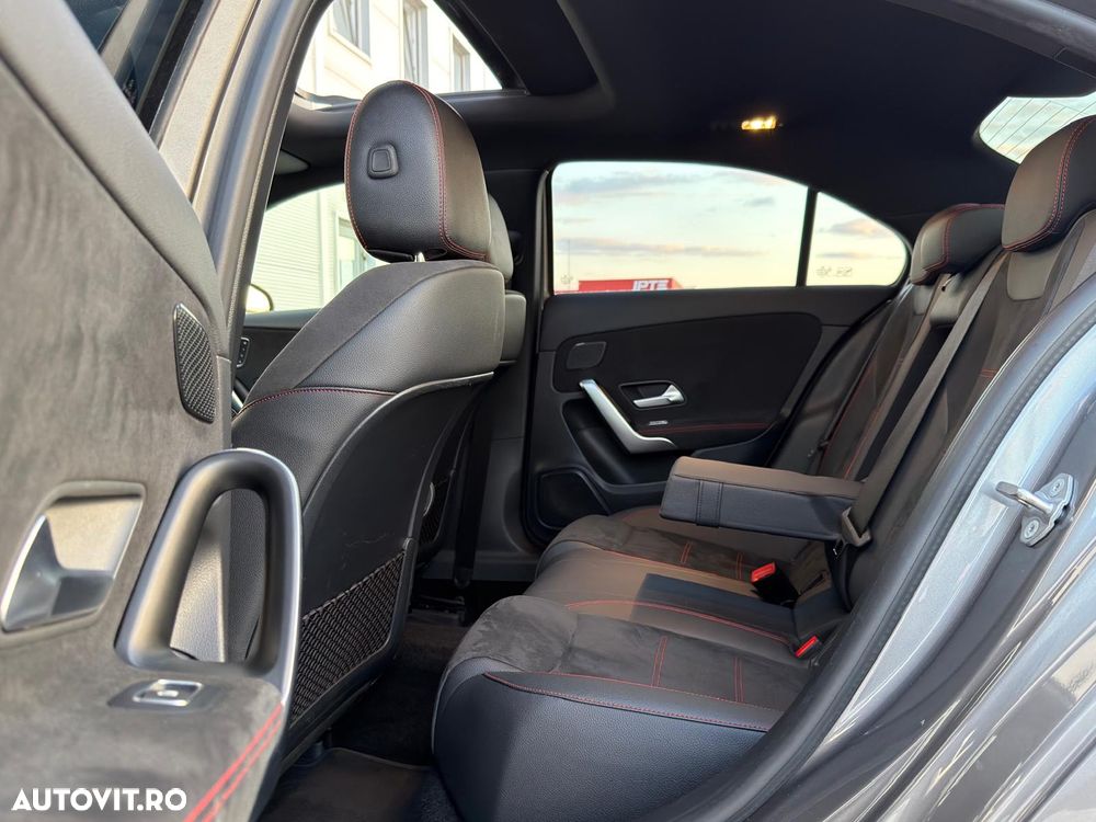 Mercedes-Benz A 200 d 8G-DCT AMG Line Advanced Plus - 11